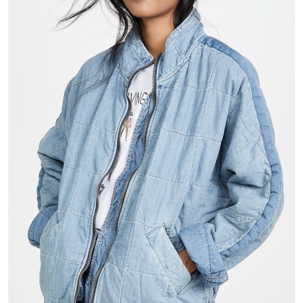 FREE PEOPLE  Blue Denim Oversized Jacket with Classic Collar
